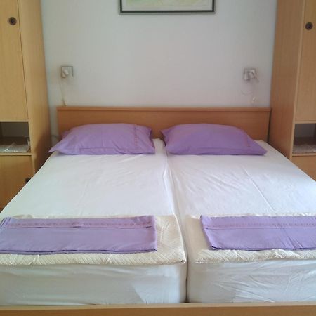 Apartmani Carevic Baška Voda Exterior foto